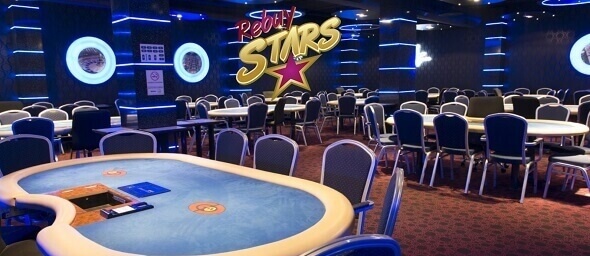 Pohled na prostředí Rebuy Stars Casino Luka